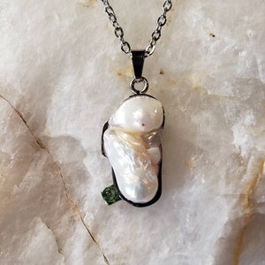 Mother Of Pearl Lake Tahoe Jewelry Pendant Necklace
