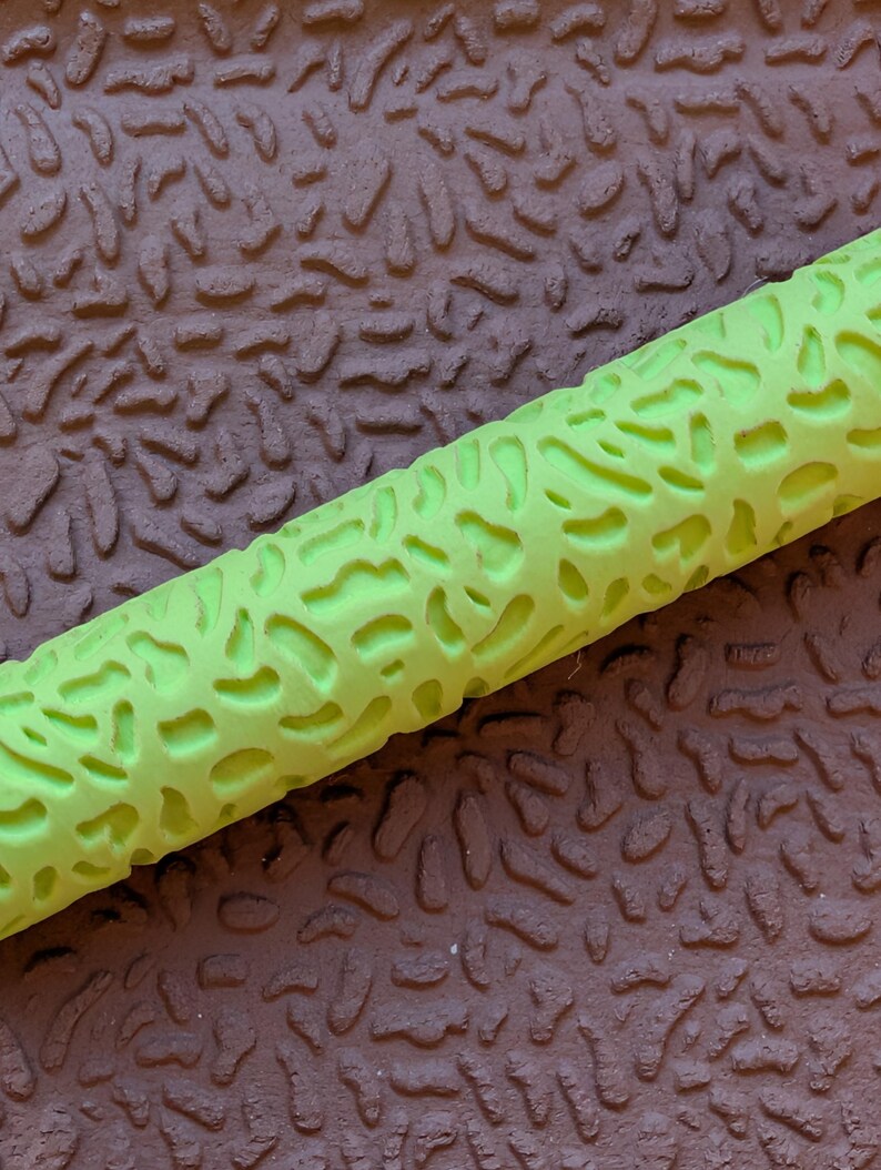 Roll Cat Texture Animal Skin Texture Roller 3 | Clay Roller 1411 for Pottery & Polymer ...