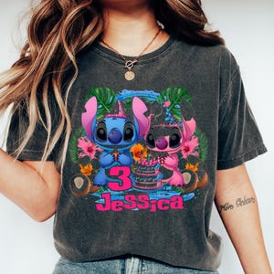 Puede incluir: Un juego de tres tazas de cer&aacute;mica con un acabado mate moteado. Las tazas son de color crema, gris claro y gris oscuro. Cada taza tiene un dise&ntilde;o simple y minimalista.