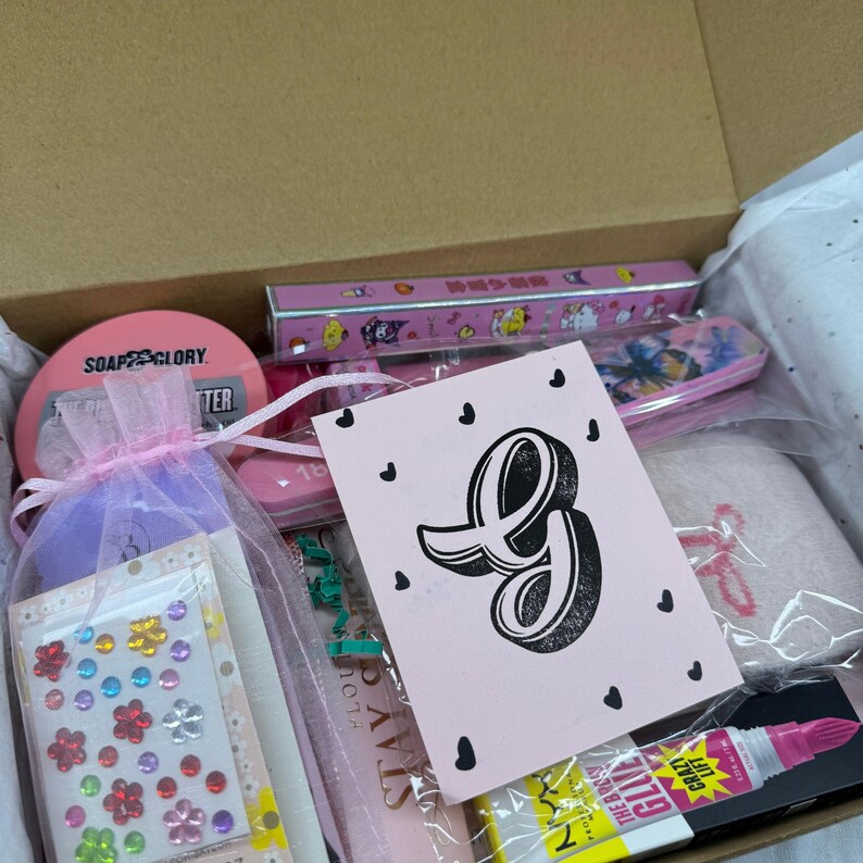 Curated Surprise Beauty Box | Makeup, Skincare, Lip Products ...