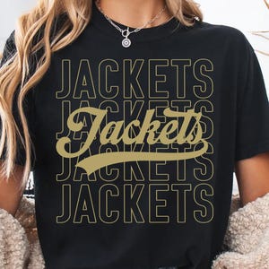 Giacche PNG, Giacche con scritta mascotte PNG, Design per magliette con spirito scolastico, PNG per sublimazione giorno partita, Download digitale sportivo