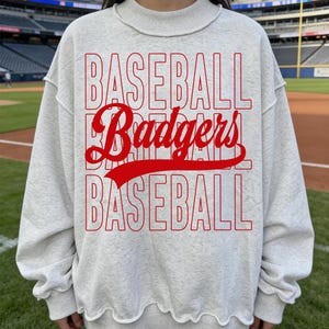 Peut inclure: Une enseigne en bois rustique avec le texte "Welcome to our home" en lettres blanches. L'enseigne présente une finition vieillie et un design simple et accueillant, idéal pour un porche ou une entrée.