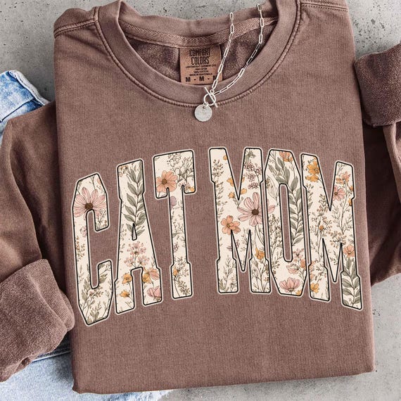 Cat Mom PNG, Floral Wildflower Cat Mom Shirt Design, Mothers Day Gift, Boho Varsity Cat Lover Graphic, Sublimation File, Instant Download