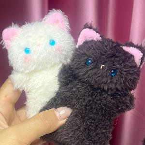 Pocket Bibi Squishy Cat Plush, Handgjord Plyschleksak, Plyschgåva bild 2
