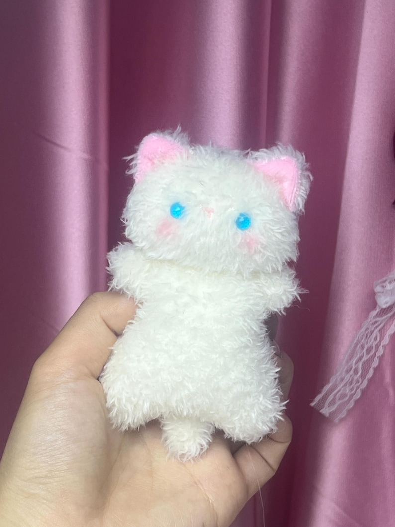Pocket Bibi Squishy Cat Plush, Handgjord Plyschleksak, Plyschgåva Vit