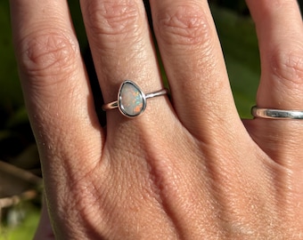 Lightning Ridge Opal Ring - Größe O1/2