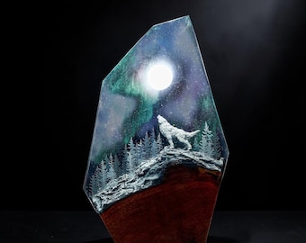 Wolf Moon LED Resin Lamp Colour Changing Night Light Desk Lamp