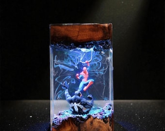 Spiderman LED Resin Lamp Colour Changing Night Light Desk Lamp