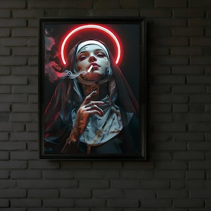 Peut inclure: Impression d'art encadrée représentant une religieuse tatouée fumant une cigarette. L'œuvre présente un halo rouge néon et une palette de couleurs sombres. La religieuse porte un habit et un voile traditionnels.