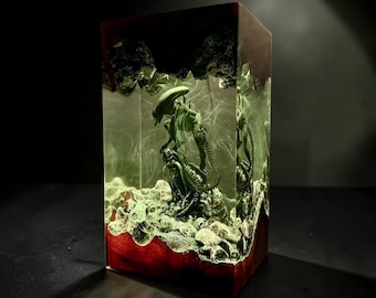 Lámpara de escritorio LED de resina con forma de criatura alienígena que cambia de color