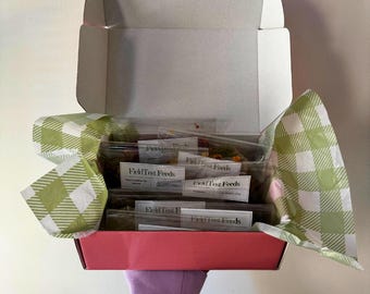Small animal treat samples | hamster, chinchilla, guinea pig, rabbit, gerbil