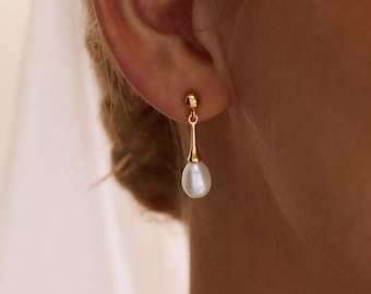 Dainty Pearl Drop Earrings, Freshwater Pearl Wedding Earrings, 14K Gold Bridal Jewelry, Pearl Dangle Earrings, Bridesmaid Gift, Mom Gift