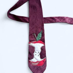 HANDMADE Patchwork Apple Core Tie Appliqué