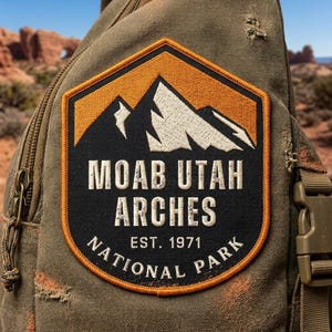 Moab Utah Arches National Park Patch (Est. 1971) – Iron-On Applique for Jacket, Hat, Backpack