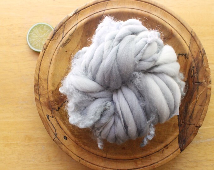 Curly Wool Tarn, Gray Yarn, Thick and Thin Yarn, Handspun Art Yarn ...