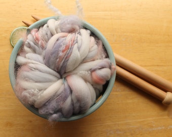 Curly Wool Yarn, Thick and Thin Yarn, Hand Dyed Yarn, Knitting Wool, Handspun Art Yarn, Gray Yarn, Bulky Yarn, Pink Yarn, Lavender Yarn Soft