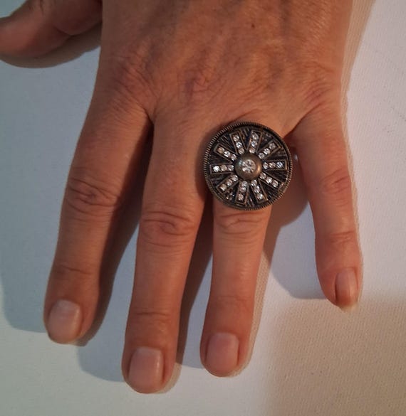 Stretch Rings. 7 total. Statement. - image 7