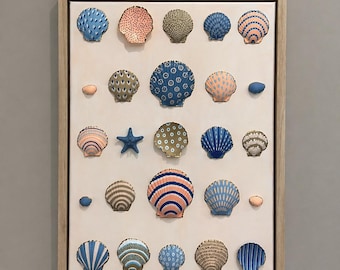 Original - Conchas pintadas sobre lienzo con marco flotante 18 x 24