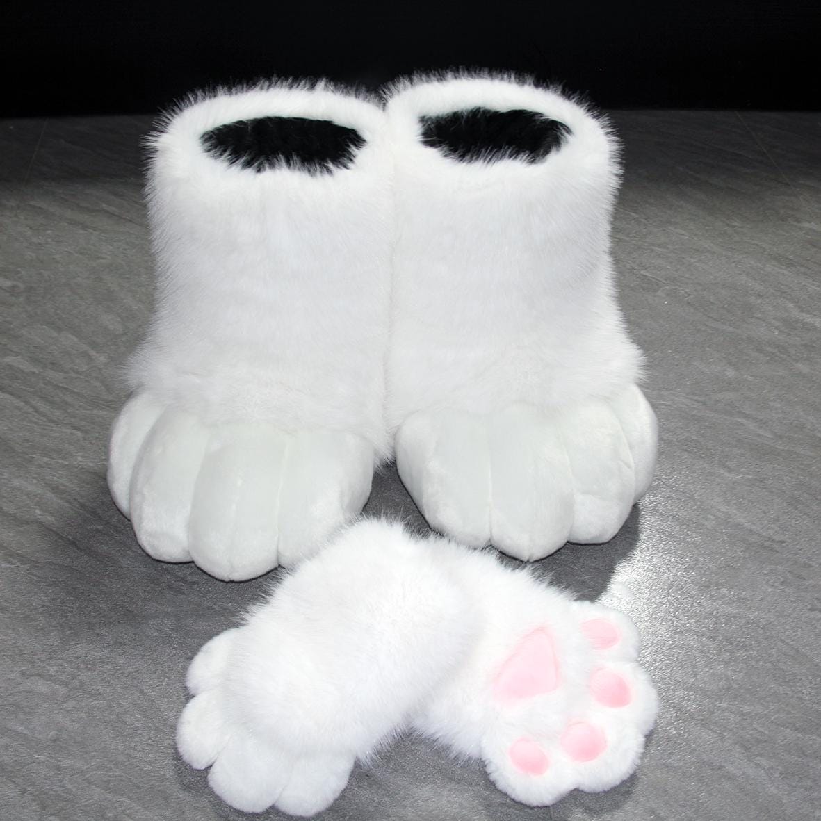 ハンドメイド Fursona 爪ソックス 白 肉球付き 室内用 着ぐるみ Fursuit shoes - Etsy 日本
