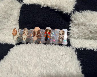 Recuerda el kit de uñas y aplicación de The Time