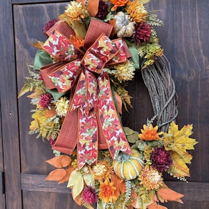 Oval Fall Wreath for Front Door, Large Grapevine Pumpkin Wreath, Elegant Silk Floral Autumn Thanksgiving Farmhouse Harvest Decor