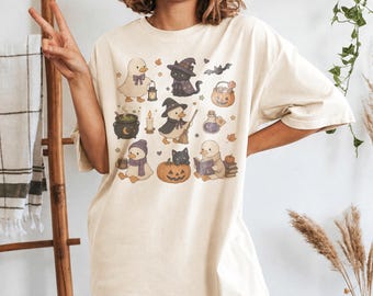 Maglietta vintage di Halloween con anatra, maglietta spettrale con anatra strega, maglietta horror con zucca, Comfort Colors, simpatico regalo horror autunnale