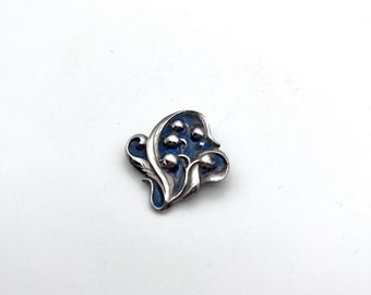 Lelietje-van-dalen-broche