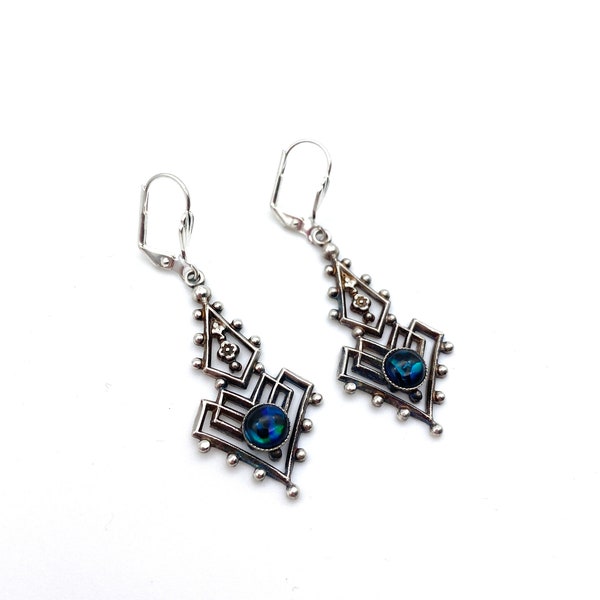 Lattice Earrings With Abalone Stones