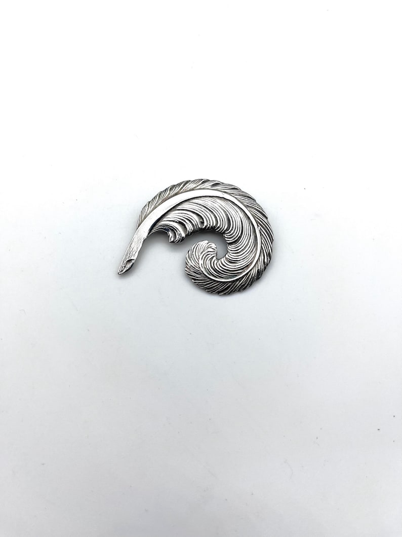 Curled Feather Brooch image 1
