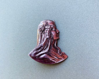 Broche femme Renaissance