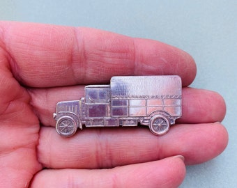 Old fashioned Lorry Brooch