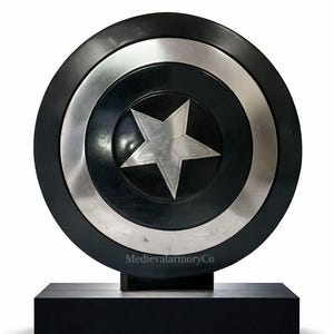 Escudo de Capitán América negro hecho a mano / Escudo sigiloso de aluminio / Accesorio de cosplay de Marvel / Decoración de pared / Escudo LARP de Comic Con imagen 2