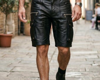 Herren Schwarz Leder Cargo-Shorts, Narben-Lammleder, Lässiges Six-Pocket-Design, Reißverschluss-Taschen, Stilvolle Echt-Leder Shorts, Geschenk-für-Ihn