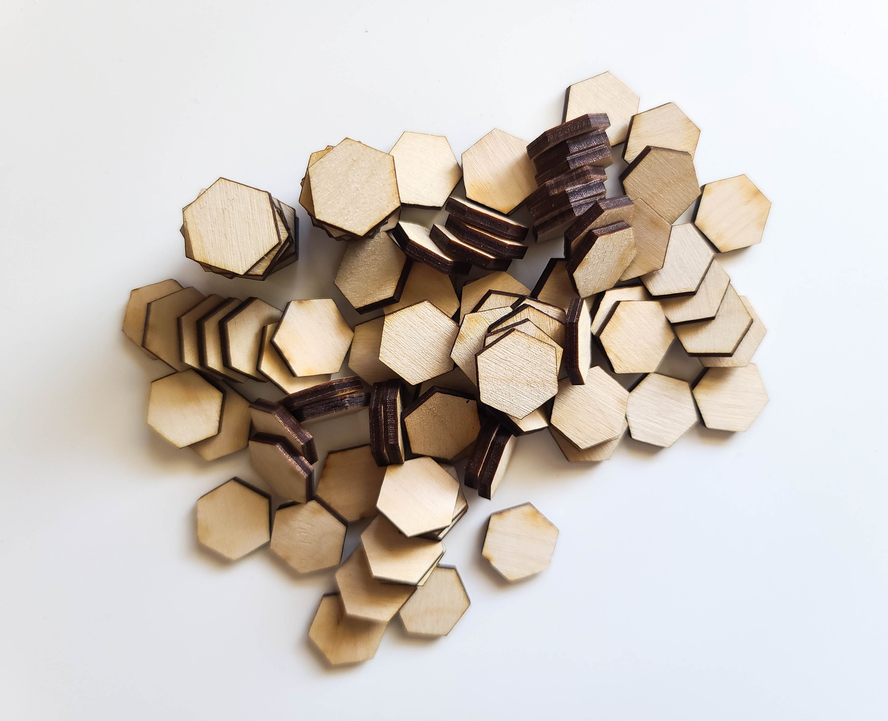 تسوق 100 Wooden Pieces Hexagon Wood Shape Beech Wood For DIY اونلاين