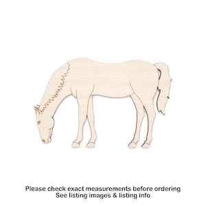 Houtsnede paard grazende detail-boerderijdieren decor-verschillende maten-doe-het-zelf-ambachten-dieren in actie-paardensport decor-schilderbaar paard-wild paard