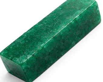 Natural Green Emerald Earth Minded 543 Ct Certified Uncut Raw Gemstone | Ideal For Collector's & Jewelry Making, Free Delivery