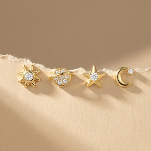 Pendientes celestiales de plata de ley 925, diseño de sol, luna, estrella y planeta en oro, joyería minimalista para cartílago, regalo para ella.