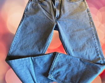 Vintage 550 Levi 30 x 32. (4a)