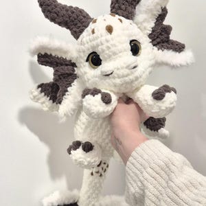 SNOWY LE DRAGON