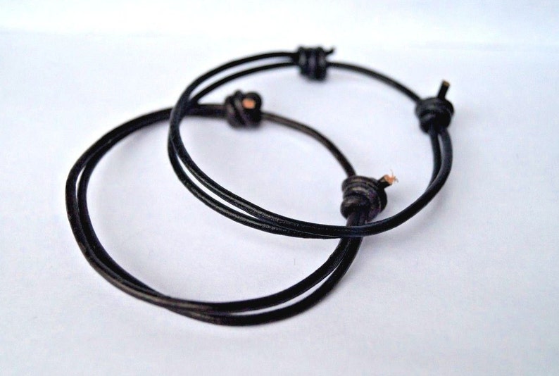 Black Leather Cord Bracelet Unisex 2mm Friendship Surfer Adjustable Sliding Knot