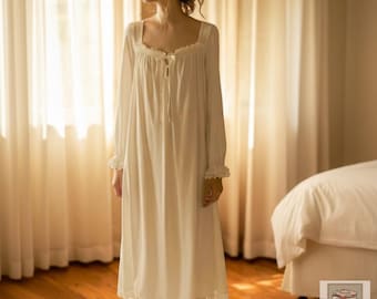 French Cotton Nightgown Long Sleeve White Sleep Dress Breathable Square Neck Lounge Dress
