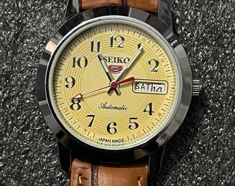 Orologio automatico Seiko 5 vintage, quadrante giallo, cinturino in pelle