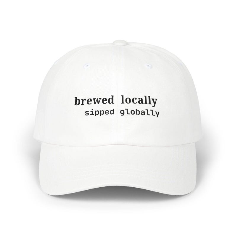 Programador, Cafetero, Desarrollador / Elaborado localmente, degustado globalmente / Gorra con juego de palabras sobre programación, Regalo para nerds de Java, Cultura tecnológica del café White