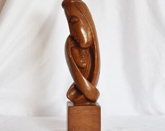 Vintage ceramic lovers statue by Marwal Lucchesi