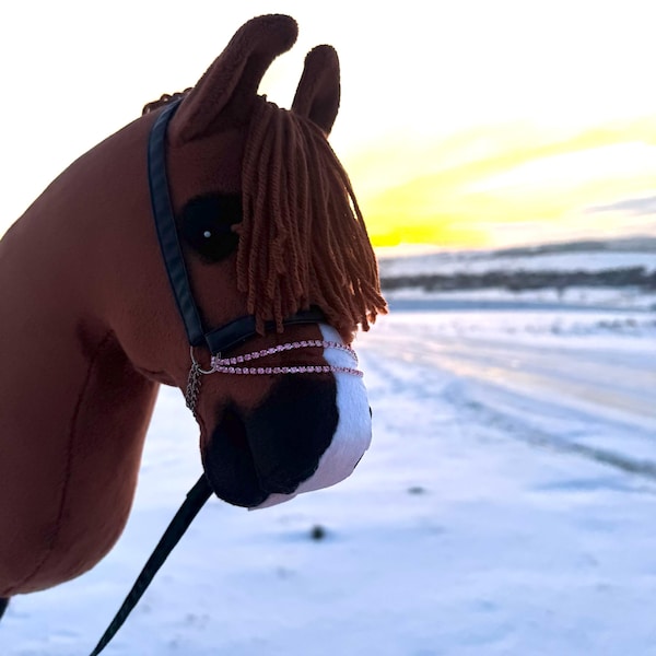 Caballo de juguete árabe hecho a mano