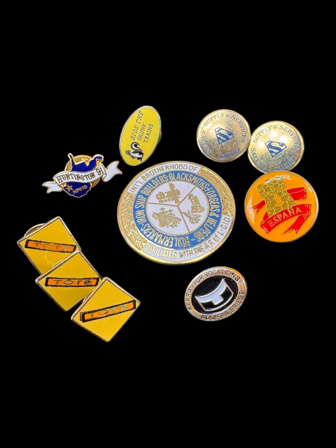 Lot of 10 Vintage Various Advertising Buttons Pinbacks, Lapel Pin - Tie ...