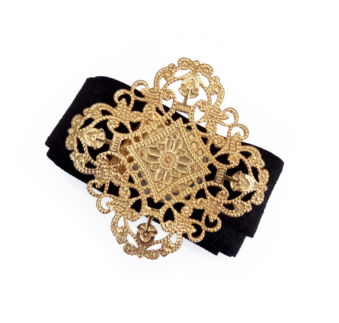 gold waist belt