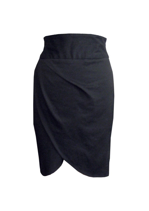 high waisted black skirt