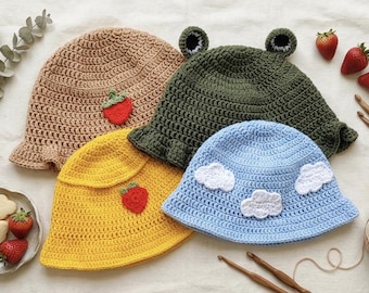 Cappello a secchiello lavorato all'uncinetto | Simpatico disegno di rana, nuvola o fragola | Cappello estivo all'uncinetto | Estetica cottagecore