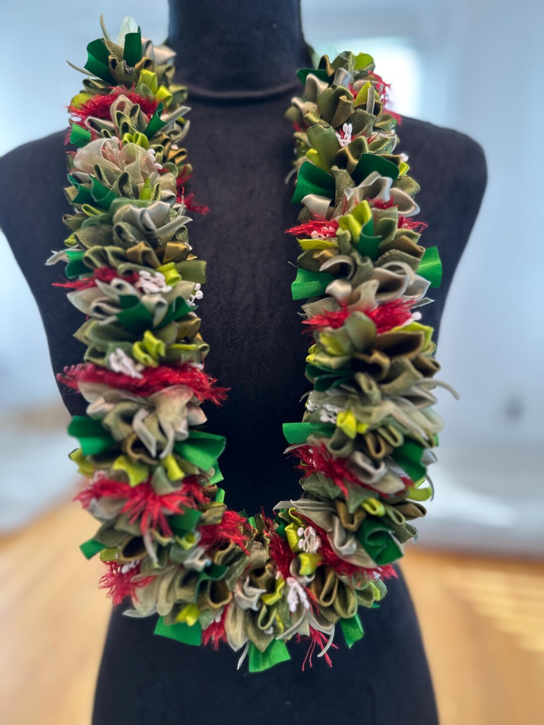Red Lehua Lei Haku Style Full Petal Forever Ribbon Lei - Etsy